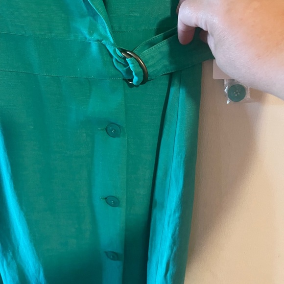 Donna Morgan Green Wrap Dress with Notched Collar in Spearmint Silk and Linen - Picture 5 of 10